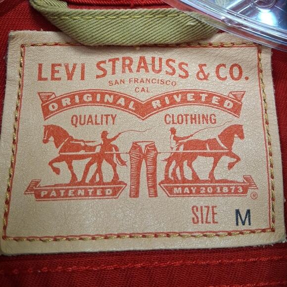 Levi's Women's Bold Red Jean Jacket - Picture 3 of 5